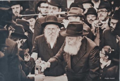 ה טבת הסיפור המלא